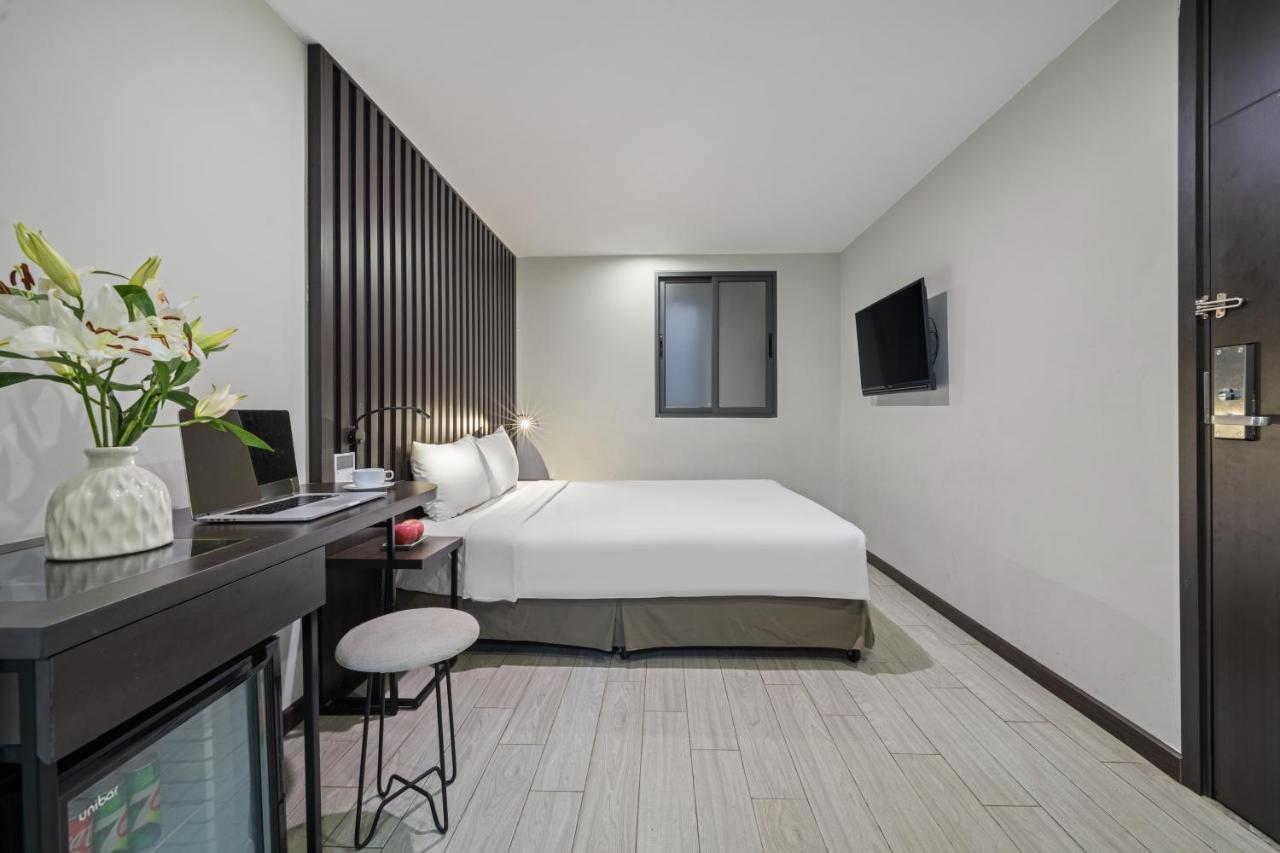 Agnes Hotel Managed By Dhg Nha Trang Zimmer foto